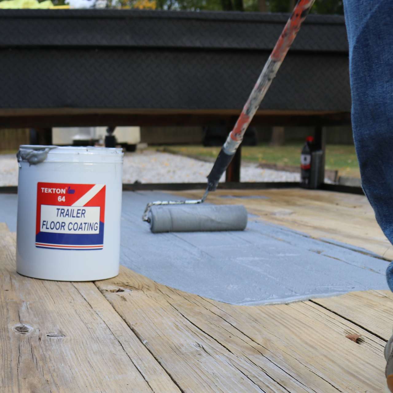 how-to-apply-tk64-trailer-floor-coating-paint