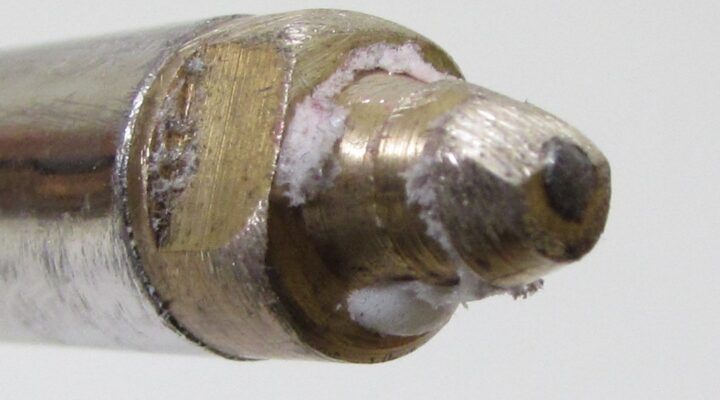 spray-gun-nozzle
