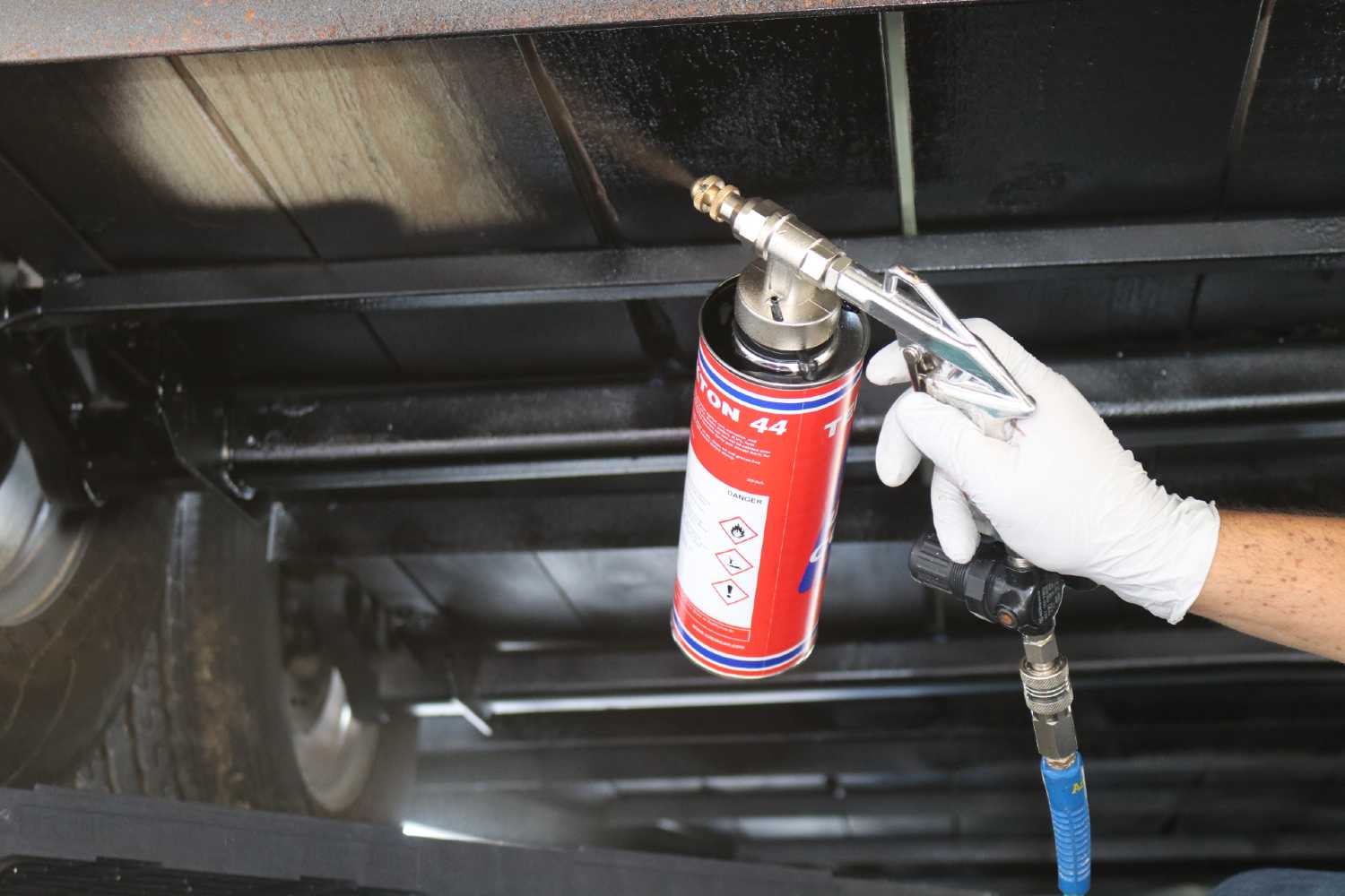 undercoating trailer with TK44